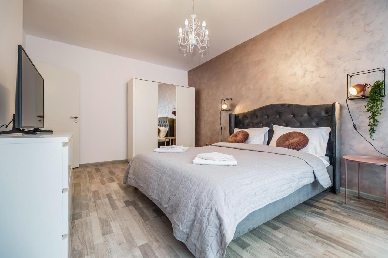 Apartament Diamant Brasov Exterior photo
